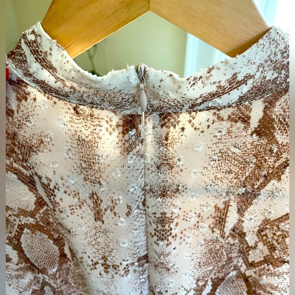 Sadie & Sage Animal Print Dress - Picture 5 of 5